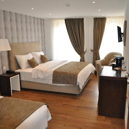 Hotel De Savoie มอร์เกส ห้อง รูปภาพ