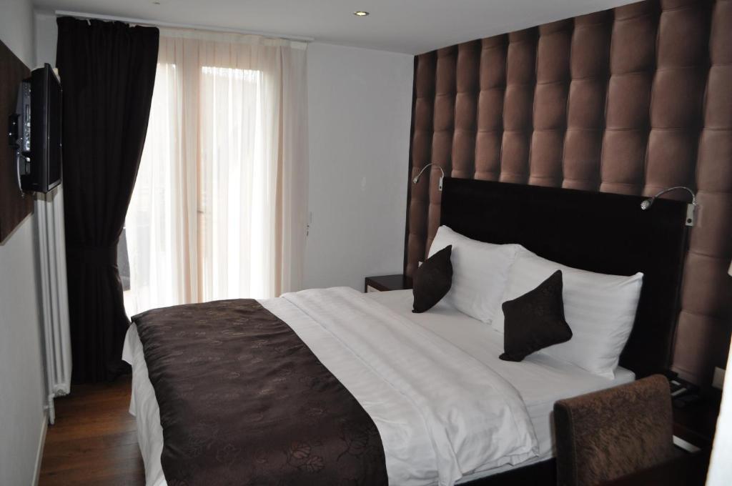 Hotel De Savoie มอร์เกส ห้อง รูปภาพ