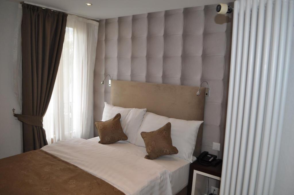 Hotel De Savoie มอร์เกส ภายนอก รูปภาพ