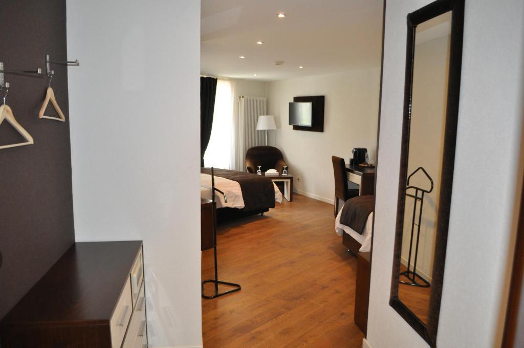 Hotel De Savoie มอร์เกส ห้อง รูปภาพ